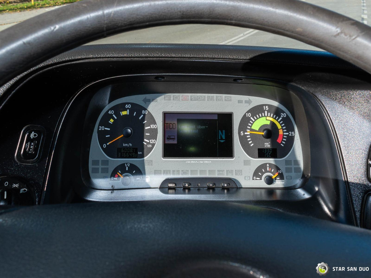 Камион со кран : слика 18 Камион со кран : слика 18