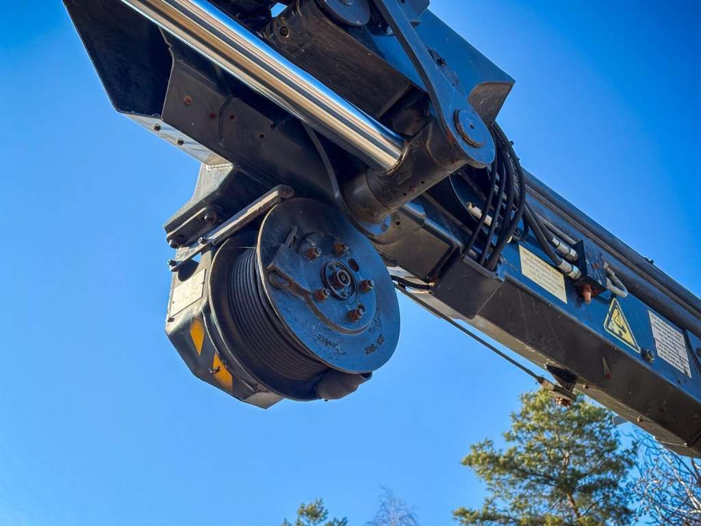 Нов Камион со кран, Камион со платформа Renault  KERAX 270 4x4 PALFINGER PK 16502 CRANE WINCH: слика 20