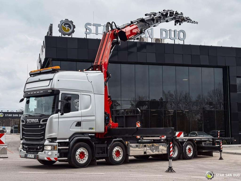 Scania R730 8x2 Fassi F990 Fly Jib 30m Crane Euro 6 - Камион со кран: слика 1 Scania R730 8x2 Fassi F990 Fly Jib 30m Crane Euro 6 - Камион со кран: слика 1
