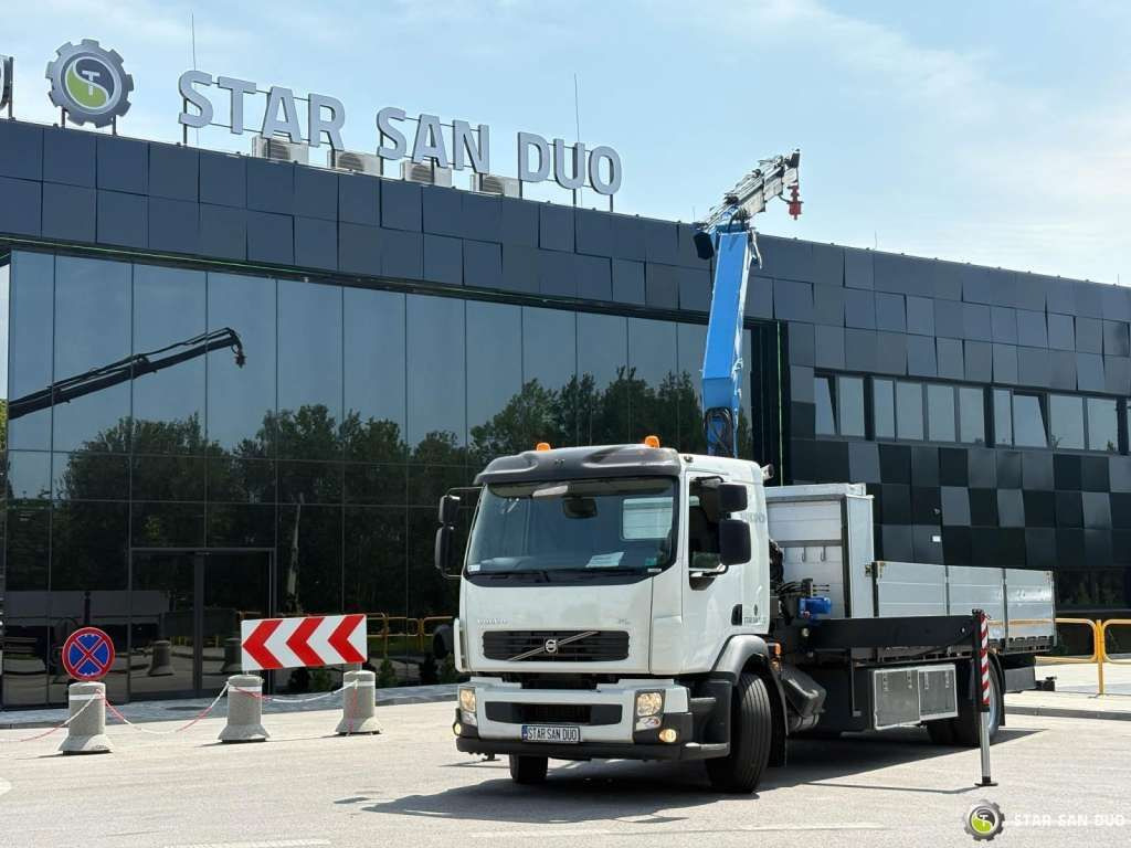 Volvo FE 240 4x2 HMF 1560 K3 HDS Rotator Crane Kran - Камион со кран: слика 3 Volvo FE 240 4x2 HMF 1560 K3 HDS Rotator Crane Kran - Камион со кран: слика 3