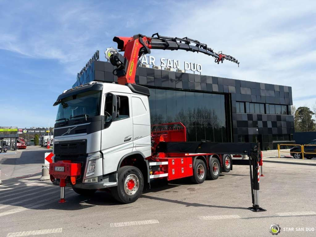 Volvo FH 500 8x4*4 PK65002 Fly JIB Crane 7456 h Winch - Камион со кран: слика 4 Volvo FH 500 8x4*4 PK65002 Fly JIB Crane 7456 h Winch - Камион со кран: слика 4