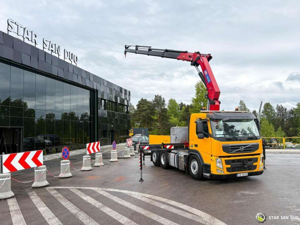Камион со кран Volvo FM 460 6x4x4 HMF 3220 Crane HDS: слика 6 Камион со кран Volvo FM 460 6x4x4 HMF 3220 Crane HDS: слика 6
