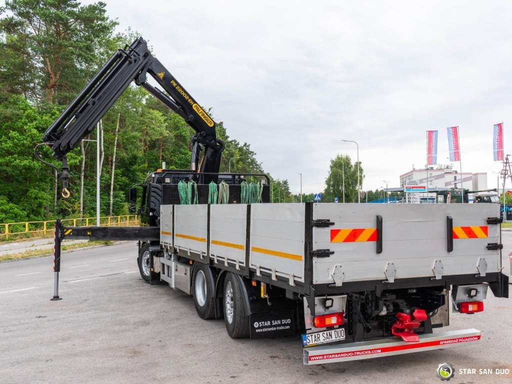 Камион со кран Volvo  FMX 370 6x2 PALFINGER PK 22002 EH Crane Kran: слика 10