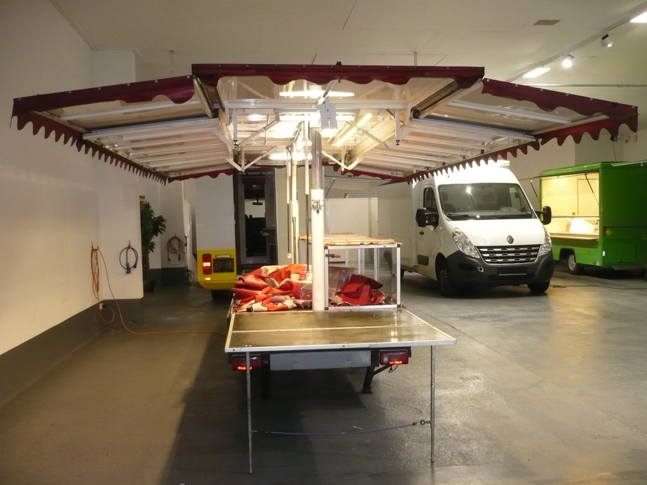 Verkaufsanhänger Alf - Приколка за продажба на добра: слика 5 Verkaufsanhänger Alf - Приколка за продажба на добра: слика 5