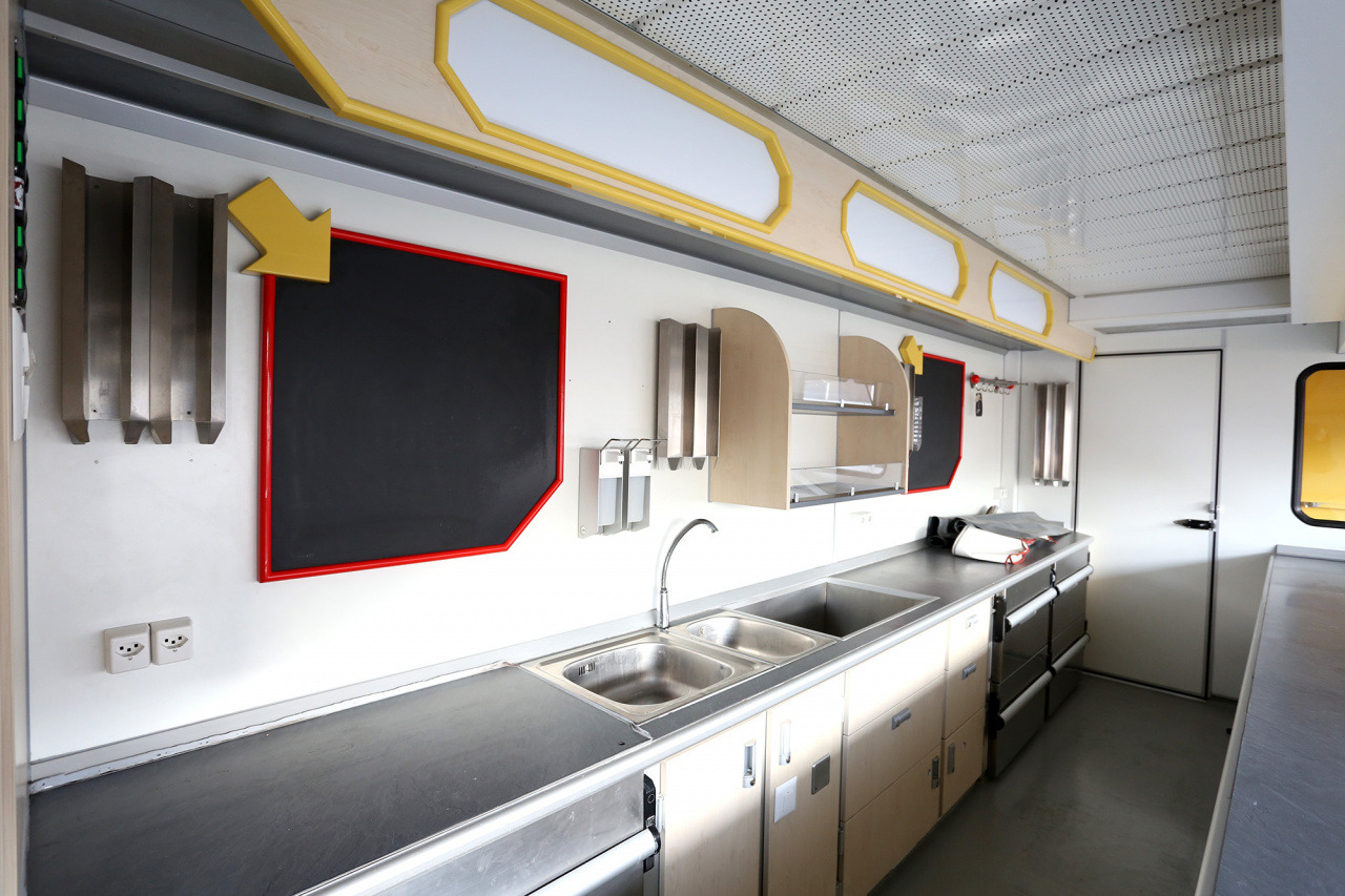 Verkaufsanhänger BORCO HÖHNS - Приколка за продажба на добра: слика 5 Verkaufsanhänger BORCO HÖHNS - Приколка за продажба на добра: слика 5