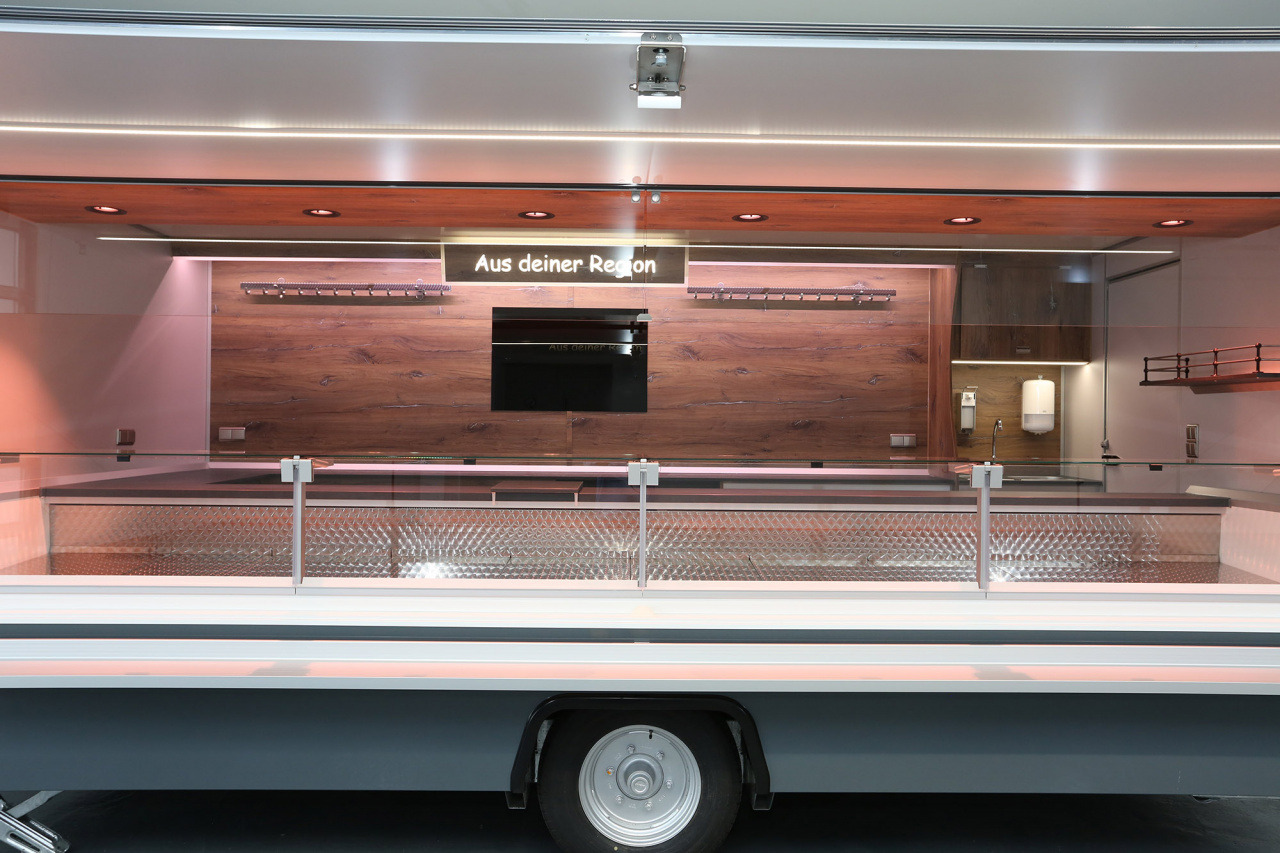 Verkaufsanhänger BORCO HÖHNS - Приколка за продажба на добра: слика 4 Verkaufsanhänger BORCO HÖHNS - Приколка за продажба на добра: слика 4