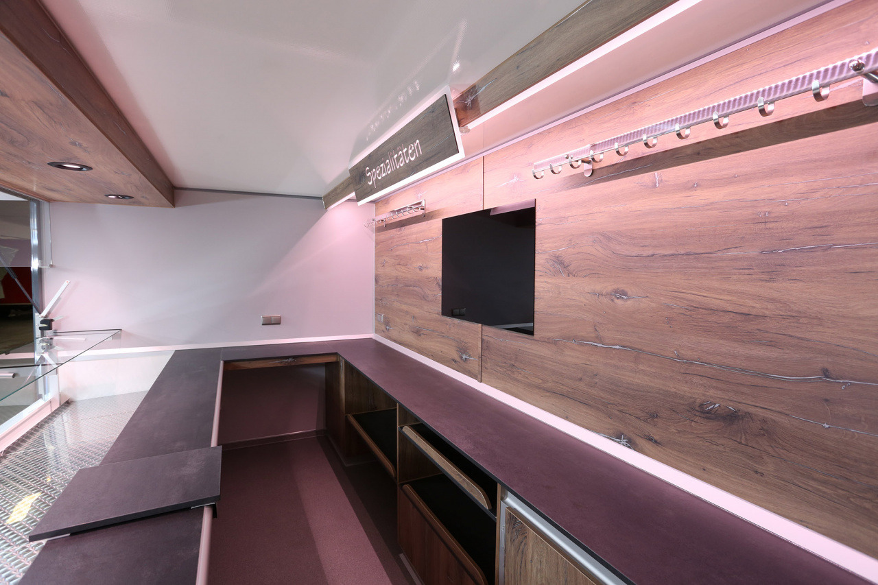 Verkaufsanhänger BORCO HÖHNS - Приколка за продажба на добра: слика 5 Verkaufsanhänger BORCO HÖHNS - Приколка за продажба на добра: слика 5