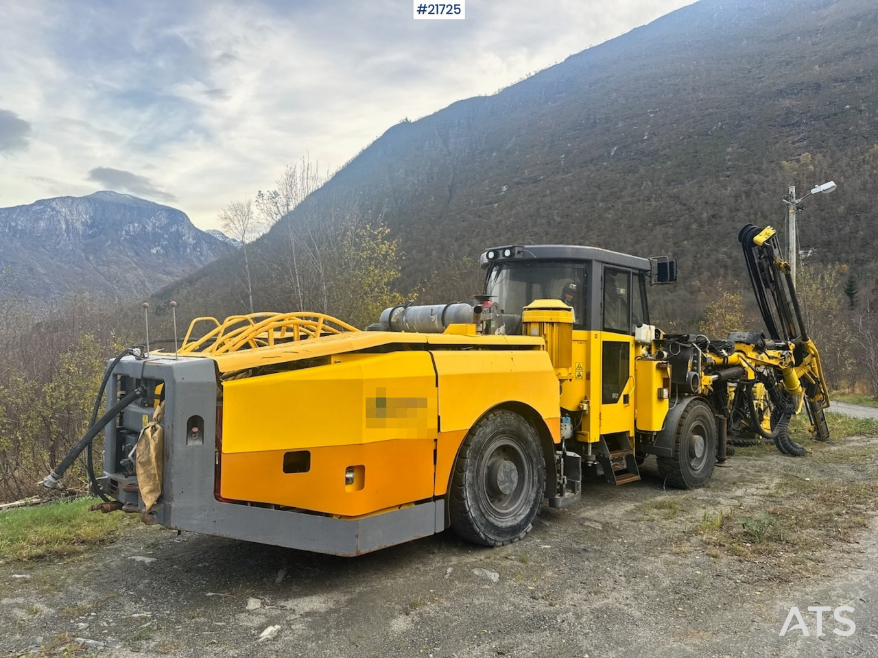 Atlas Copco 2015 Atlas Copco Boomer MC2 Tunnelborerigg. - Машина за дупчење тунел: слика 3 Atlas Copco 2015 Atlas Copco Boomer MC2 Tunnelborerigg. - Машина за дупчење тунел: слика 3