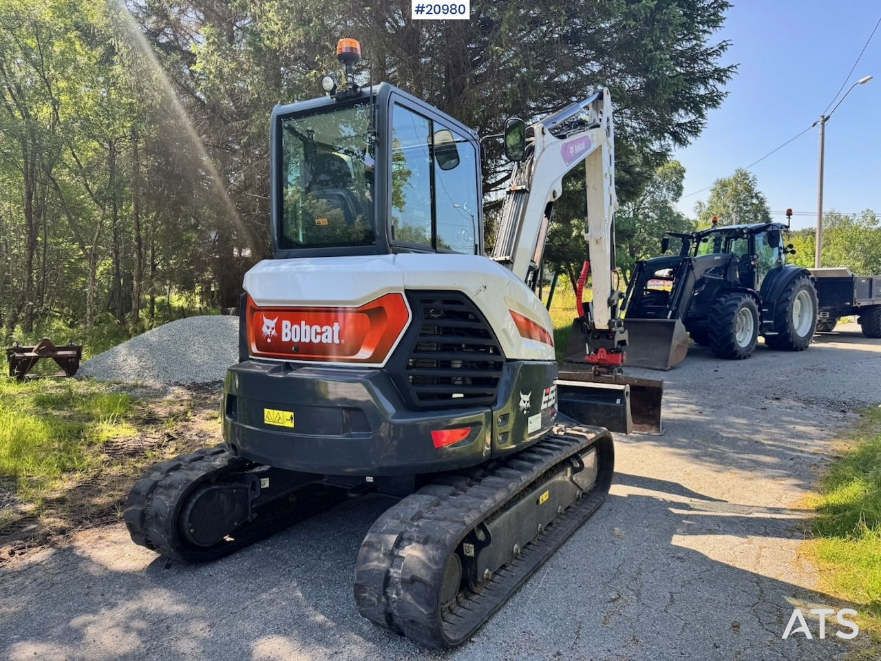 Bobcat E55Z Minigraver m/ Rototilt og 2 skuffer. 230 timer! - Мини багер: слика 2 Bobcat E55Z Minigraver m/ Rototilt og 2 skuffer. 230 timer! - Мини багер: слика 2