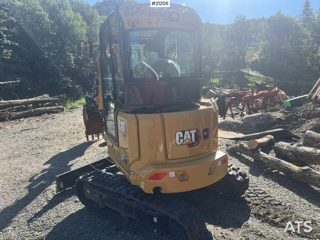 Caterpillar 302.7 CR gravemaskin m/ rototilt, pusseskuff,graveskuffe,klype og grøfteskuffe - Мини багер: слика 3 Caterpillar 302.7 CR gravemaskin m/ rototilt, pusseskuff,graveskuffe,klype og grøfteskuffe - Мини багер: слика 3