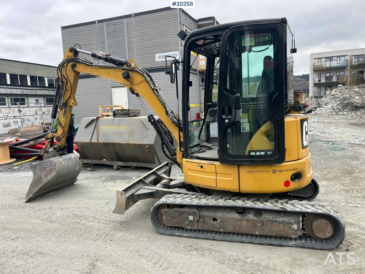 Багер Caterpillar 303.5ECR: слика 21 Багер Caterpillar 303.5ECR: слика 21