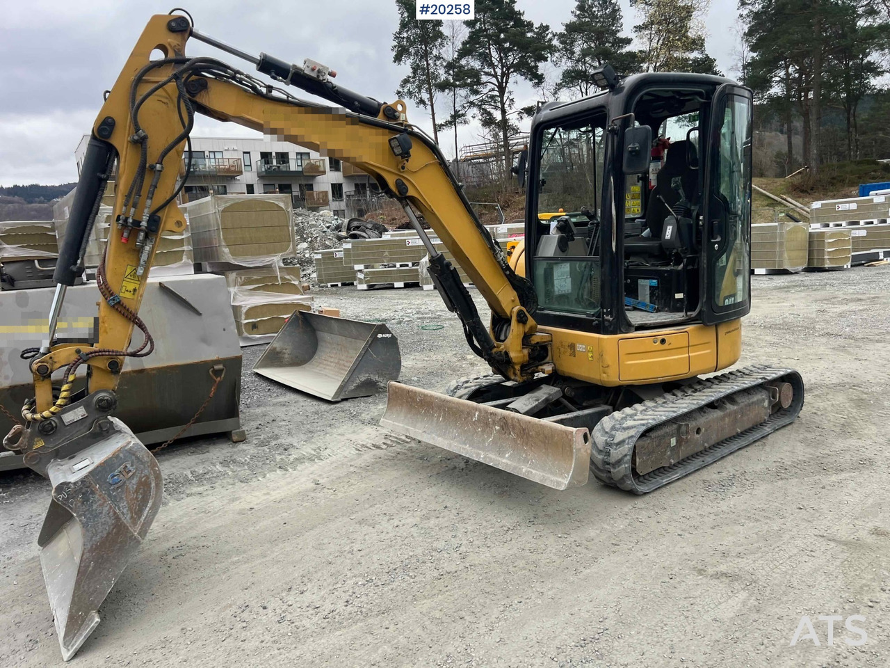 Багер Caterpillar 303.5ECR: слика 27 Багер Caterpillar 303.5ECR: слика 27