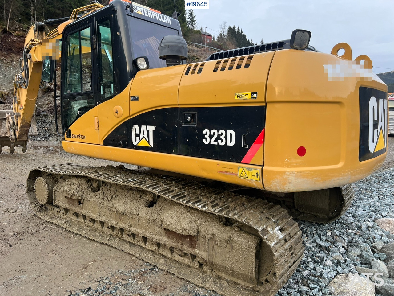Caterpillar 323D - Багер: слика 2 Caterpillar 323D - Багер: слика 2
