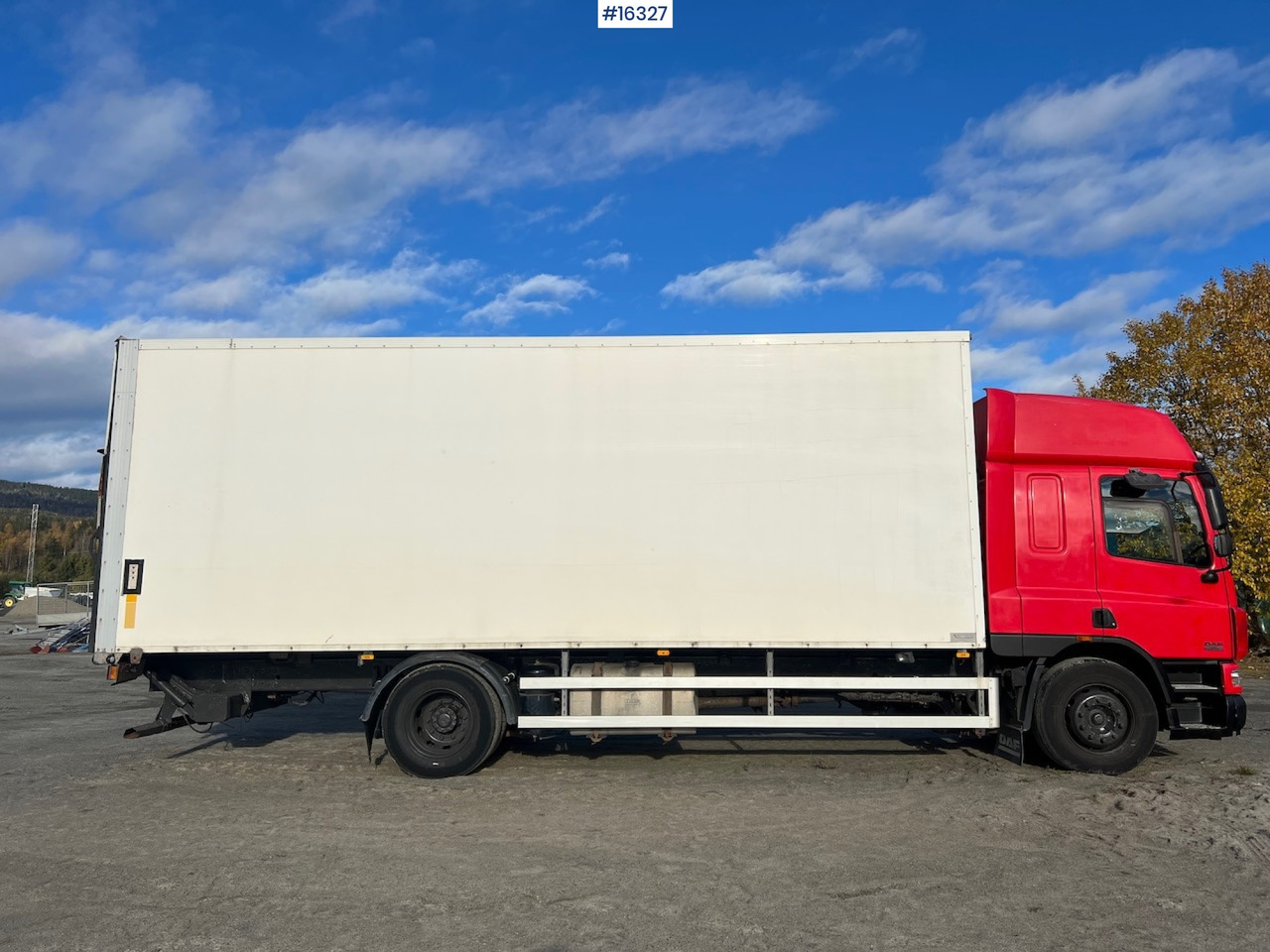 DAF CF75.360 - Камион сандучар: слика 4 DAF CF75.360 - Камион сандучар: слика 4