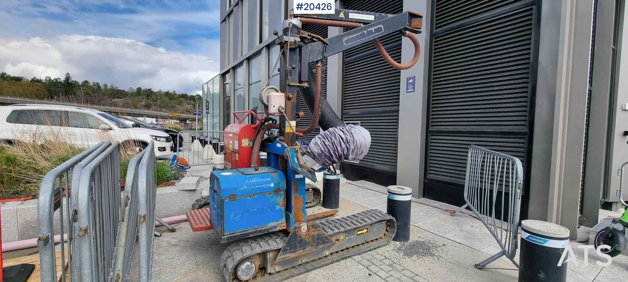 Hinowa TP2000 Vakumløfter til steinheller - Градежна машина: слика 1 Hinowa TP2000 Vakumløfter til steinheller - Градежна машина: слика 1