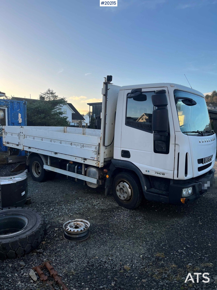 Iveco EUROCARGO 4x2 Planbil - Камион со платформа: слика 3 Iveco EUROCARGO 4x2 Planbil - Камион со платформа: слика 3