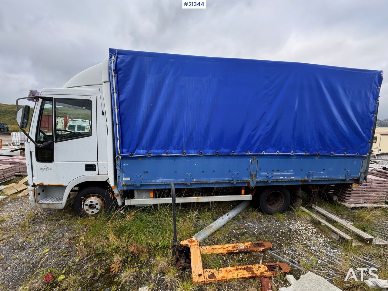Iveco Eurocargo - Камион со церада: слика 2 Iveco Eurocargo - Камион со церада: слика 2