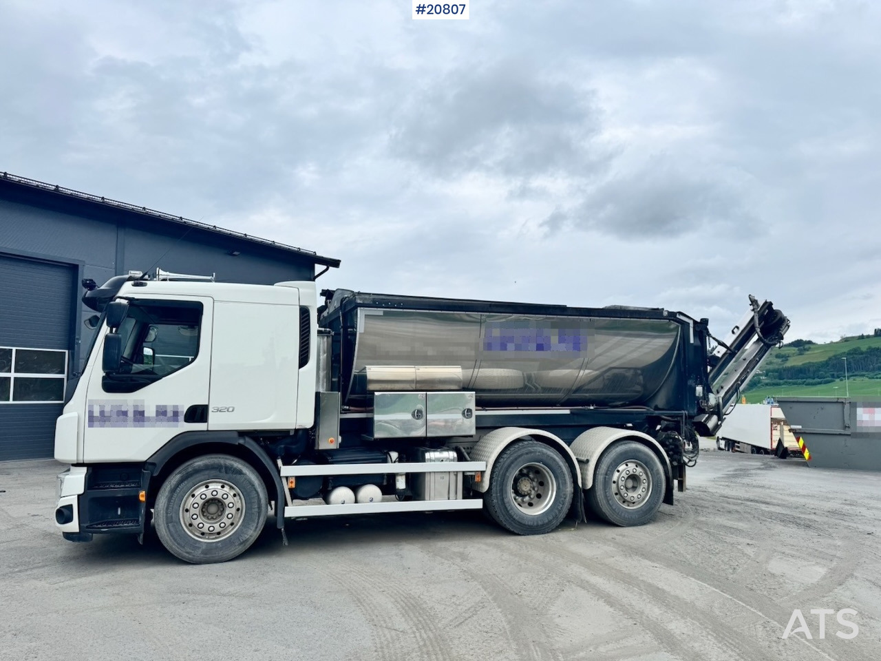 Volvo FE320 - Камион, Машина за асфалт: слика 1 Volvo FE320 - Камион, Машина за асфалт: слика 1