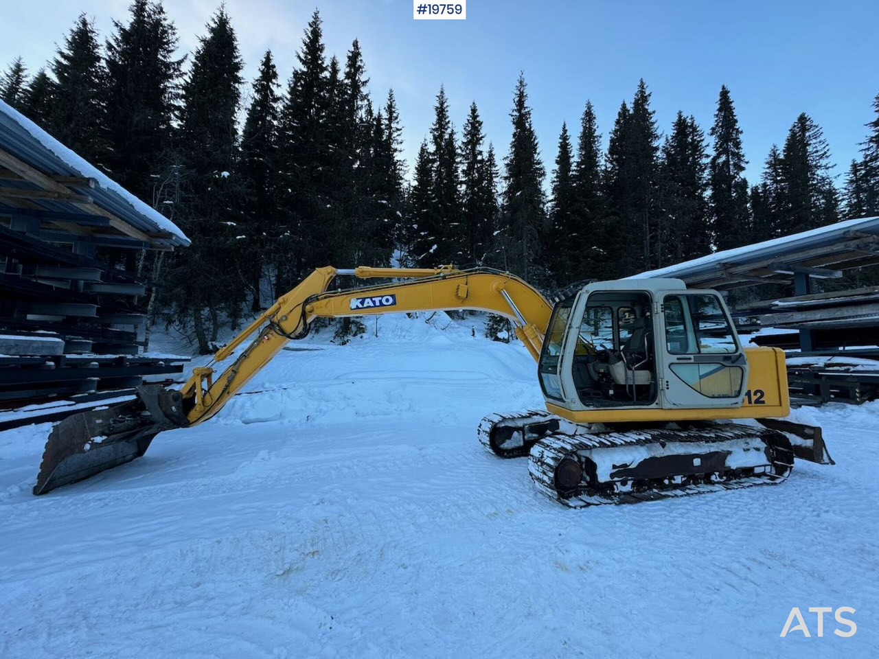 Kato HD512E - Багер: слика 2 Kato HD512E - Багер: слика 2