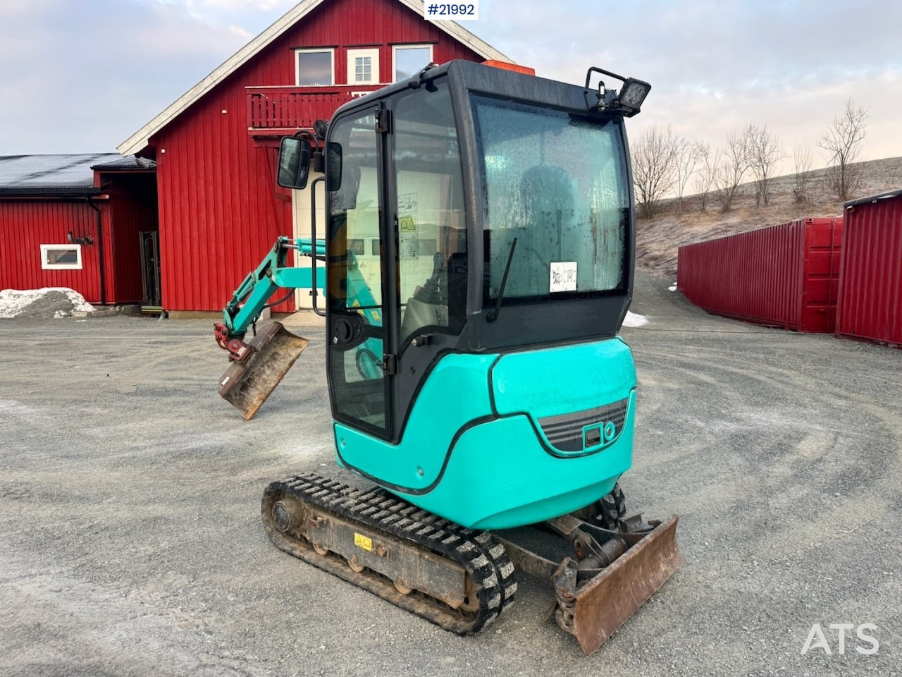 Kobelco 2016 Kobelco SK18 Minigraver m/ Powertilt, 3 skuffer,ripper, klype og Henger. - Мини багер: слика 3 Kobelco 2016 Kobelco SK18 Minigraver m/ Powertilt, 3 skuffer,ripper, klype og Henger. - Мини багер: слика 3