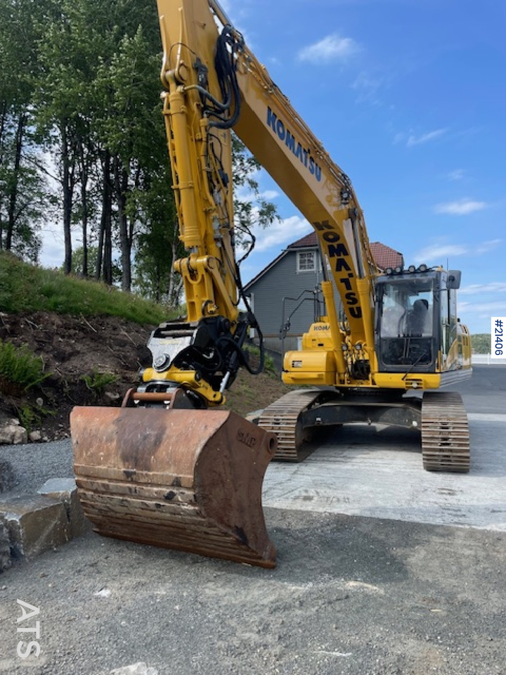 Komatsu PC210LC-11 m/Graveskuffe, pusseskuffe, rototilt og Leica gps - Багер гасеничар: слика 1 Komatsu PC210LC-11 m/Graveskuffe, pusseskuffe, rototilt og Leica gps - Багер гасеничар: слика 1