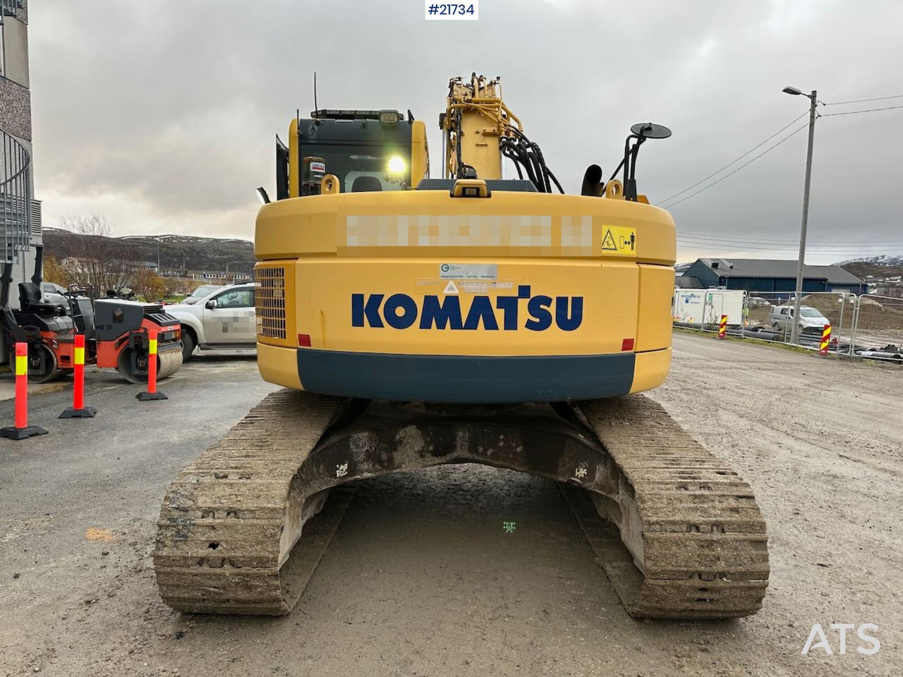 Komatsu PC228USLC-8 gravemaskin m/ 3 skuffer og rototilt. SE VIDEO - Багер гасеничар: слика 5 Komatsu PC228USLC-8 gravemaskin m/ 3 skuffer og rototilt. SE VIDEO - Багер гасеничар: слика 5
