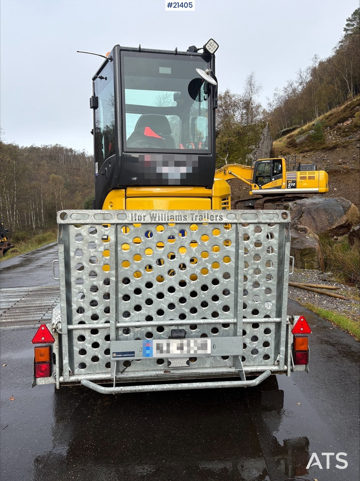 Komatsu PC24 MR-5 gravemaskin m/ pusseskuffe, rototilt, smalskuffe, graveskuffe og klype - Мини багер: слика 2 Komatsu PC24 MR-5 gravemaskin m/ pusseskuffe, rototilt, smalskuffe, graveskuffe og klype - Мини багер: слика 2