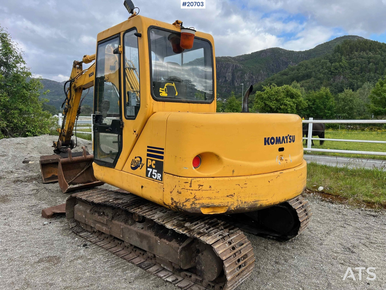Komatsu PC75 - Багер: слика 2 Komatsu PC75 - Багер: слика 2