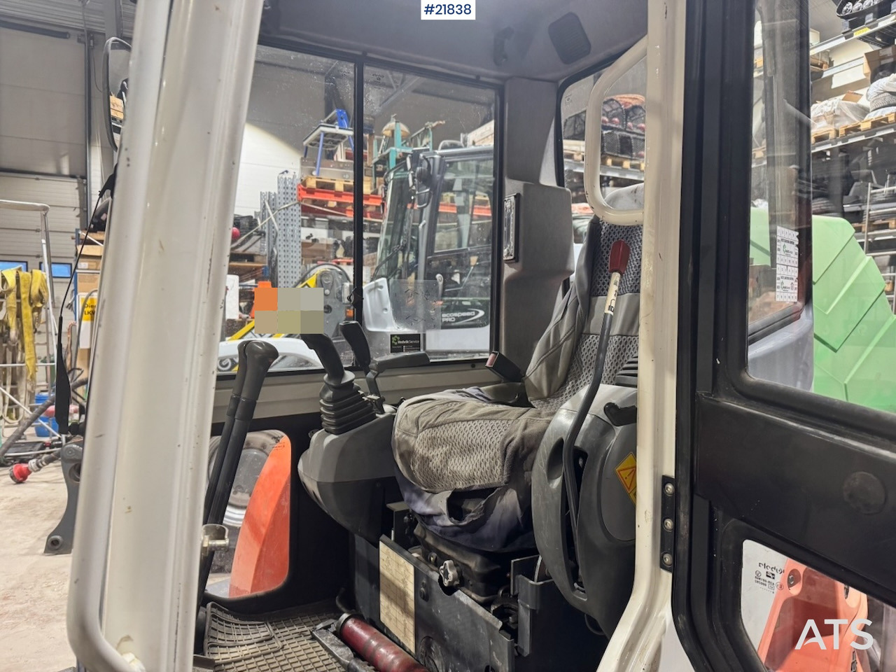 Мини багер Kubota KX101-3 Minigraver m/ Skuffe og Klype.: слика 16 Мини багер Kubota KX101-3 Minigraver m/ Skuffe og Klype.: слика 16