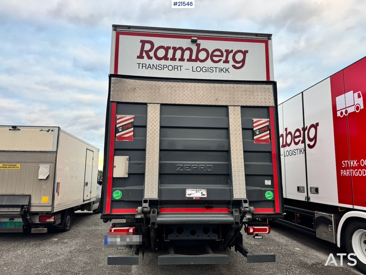 Mercedes Actros 1833 - Камион сандучар: слика 5 Mercedes Actros 1833 - Камион сандучар: слика 5