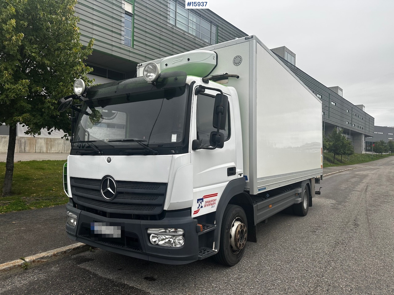 Mercedes Atego - Камион сандучар: слика 1 Mercedes Atego - Камион сандучар: слика 1