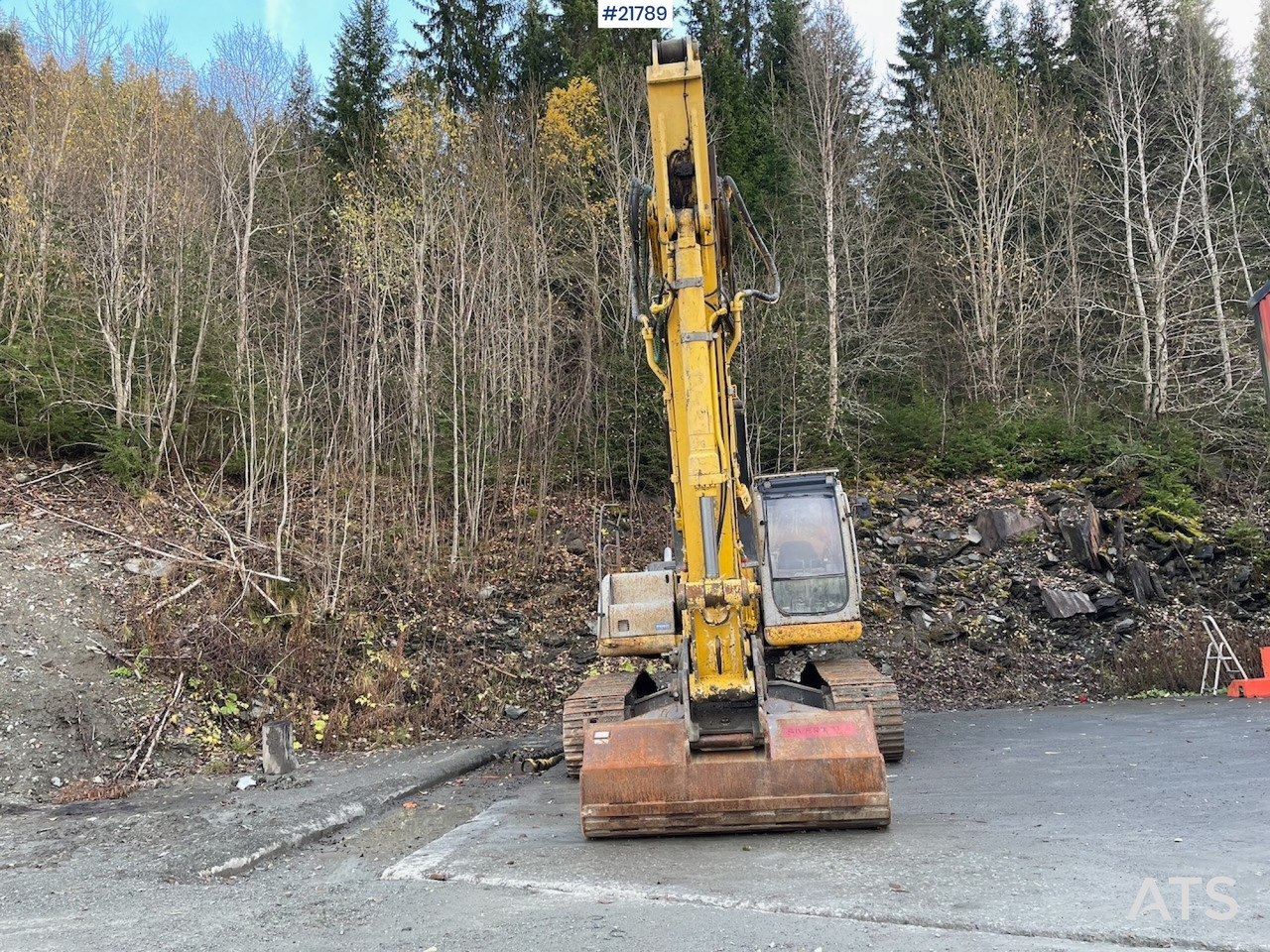 New Holland E265 med graveskuffe - Багер гасеничар: слика 3 New Holland E265 med graveskuffe - Багер гасеничар: слика 3