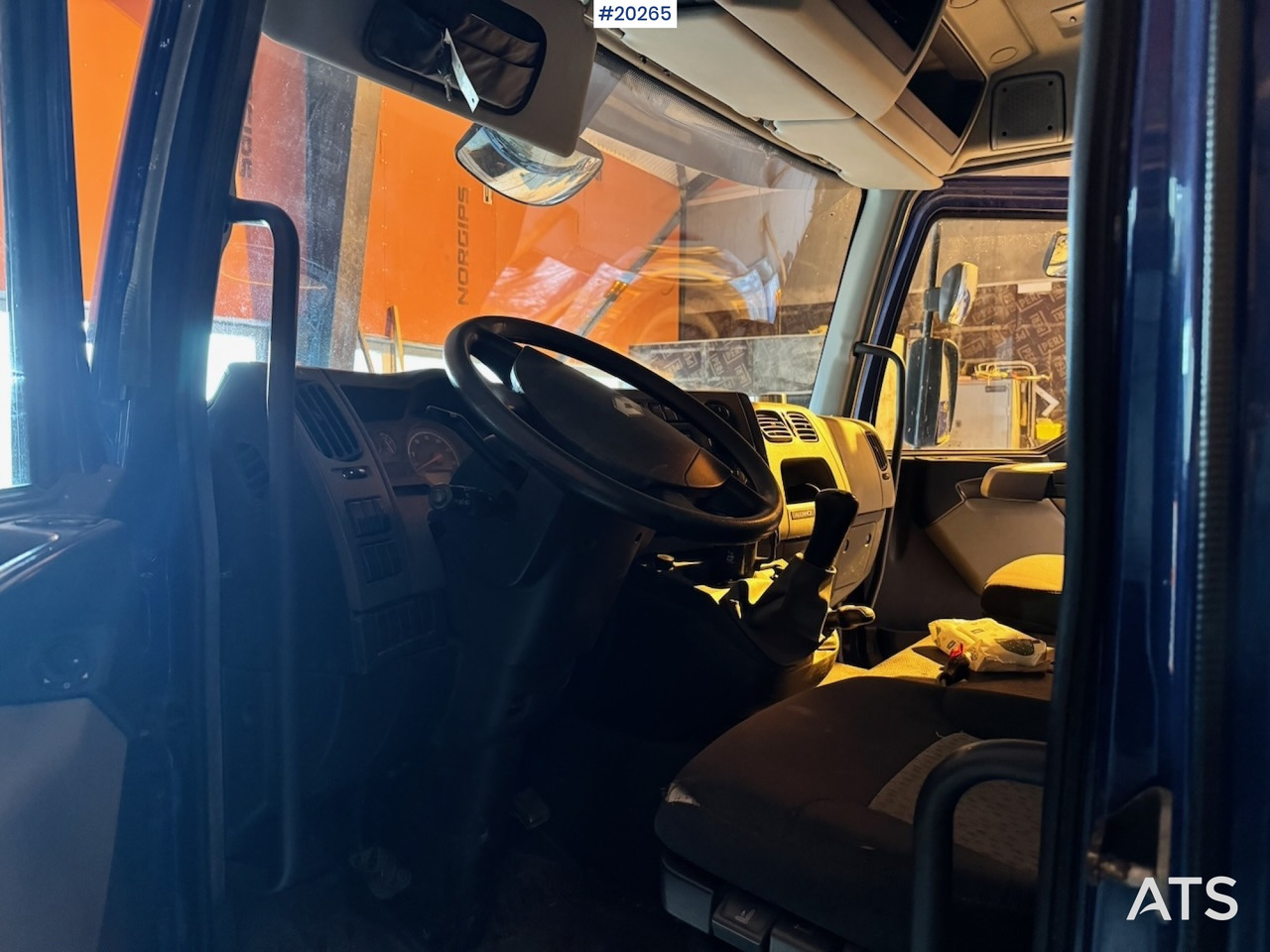 Камион сандучар Renault midlum 220.08: слика 26