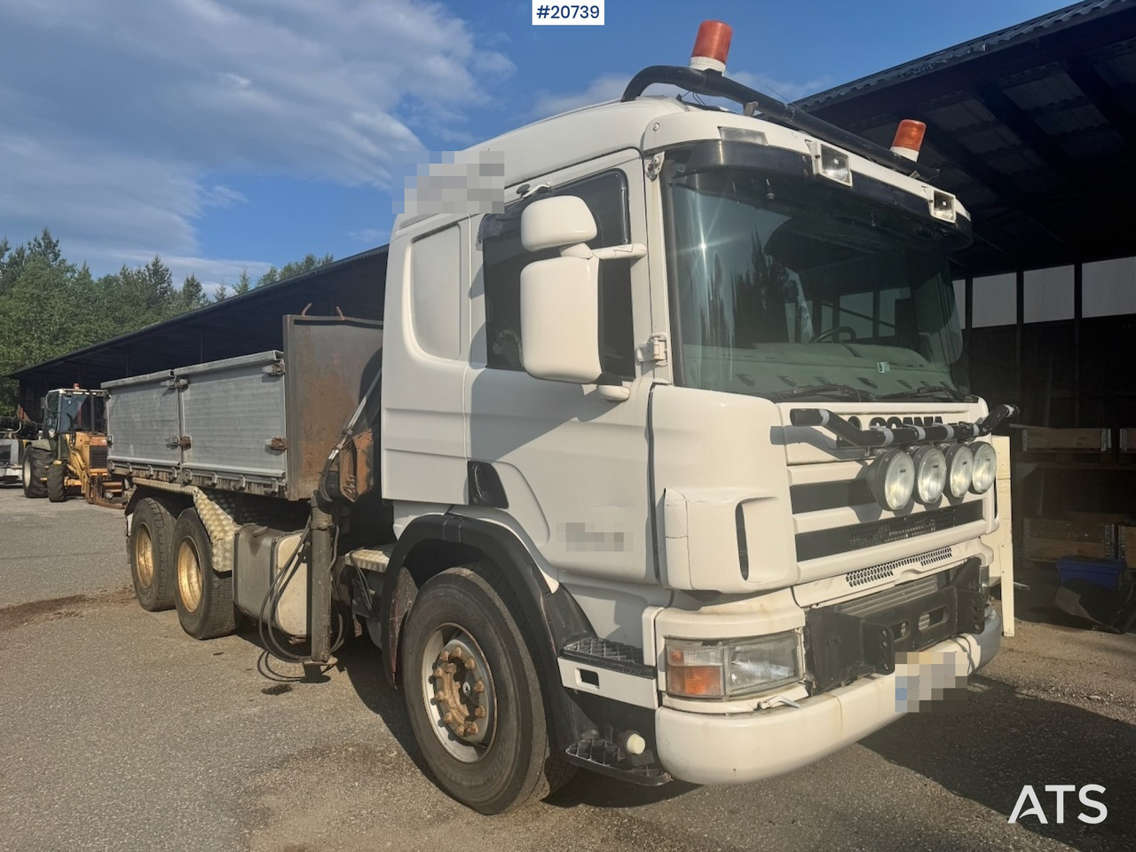 Scania P124 - Камион со платформа, Камион со кран: слика 1 Scania P124 - Камион со платформа, Камион со кран: слика 1