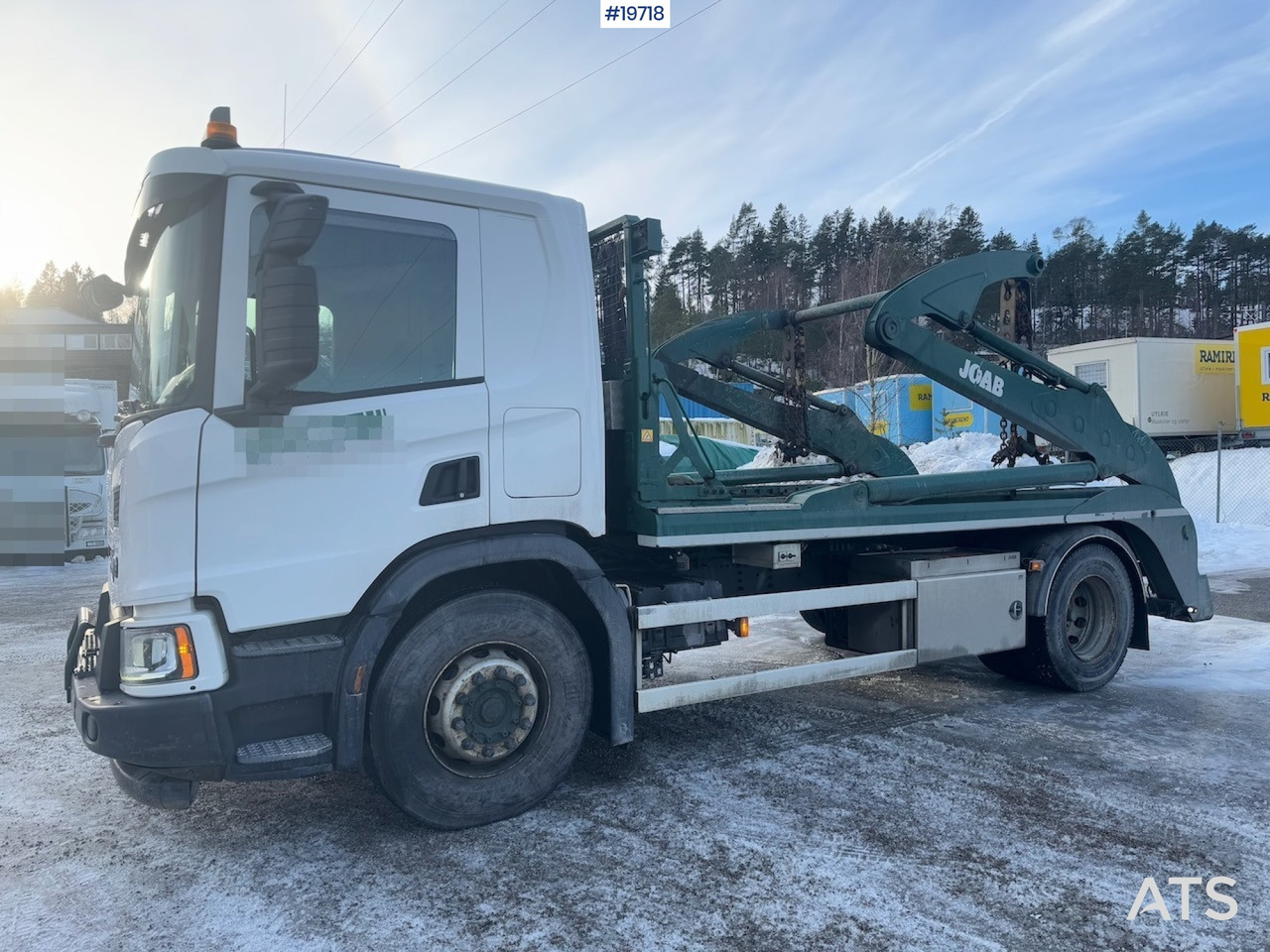 Scania P320 - Камион за подигање контејнери: слика 2 Scania P320 - Камион за подигање контејнери: слика 2
