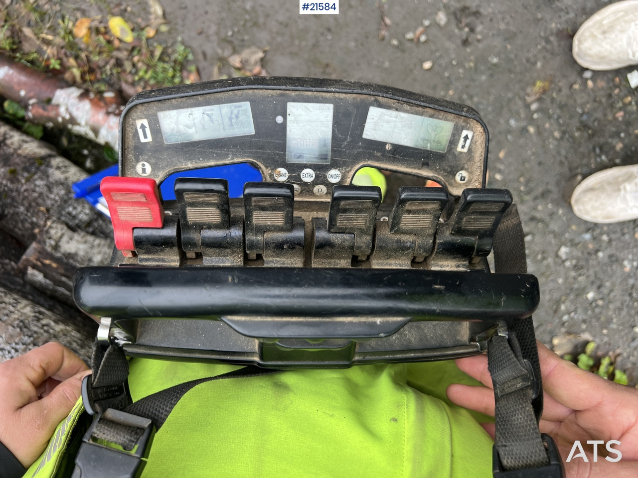 Лизинг на Scania P380 6x2 kranbil m/tipp, m/14t/ og m/Hiab kran Scania P380 6x2 kranbil m/tipp, m/14t/ og m/Hiab kran: слика 9 Лизинг на Scania P380 6x2 kranbil m/tipp, m/14t/ og m/Hiab kran Scania P380 6x2 kranbil m/tipp, m/14t/ og m/Hiab kran: слика 9