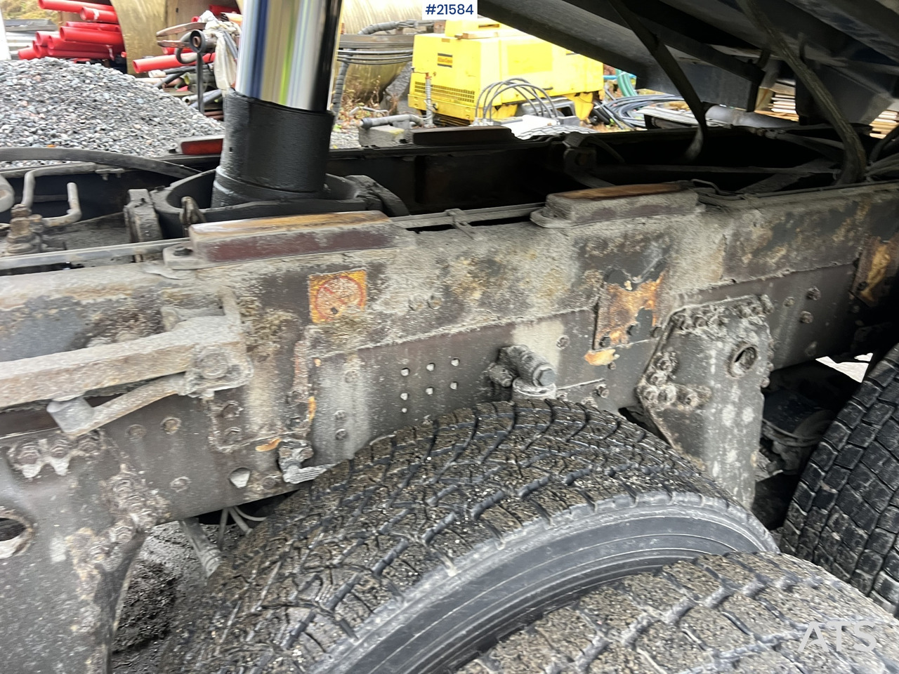 Лизинг на Scania P380 6x2 kranbil m/tipp, m/14t/ og m/Hiab kran Scania P380 6x2 kranbil m/tipp, m/14t/ og m/Hiab kran: слика 27 Лизинг на Scania P380 6x2 kranbil m/tipp, m/14t/ og m/Hiab kran Scania P380 6x2 kranbil m/tipp, m/14t/ og m/Hiab kran: слика 27