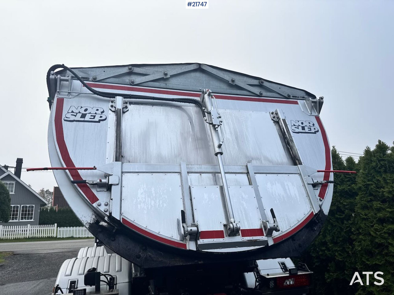 Кипер Scania R660 6X4 Asfaltbil m/ Carnehl asfaltkjerre: слика 20