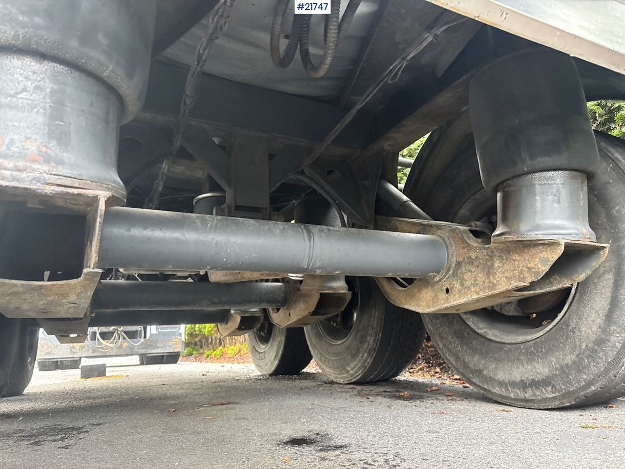 Кипер Scania R660 6X4 Asfaltbil m/ Carnehl asfaltkjerre: слика 26