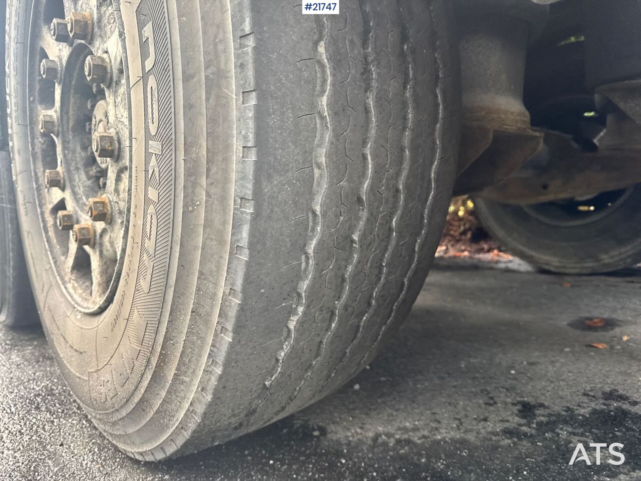 Кипер Scania R660 6X4 Asfaltbil m/ Carnehl asfaltkjerre: слика 28