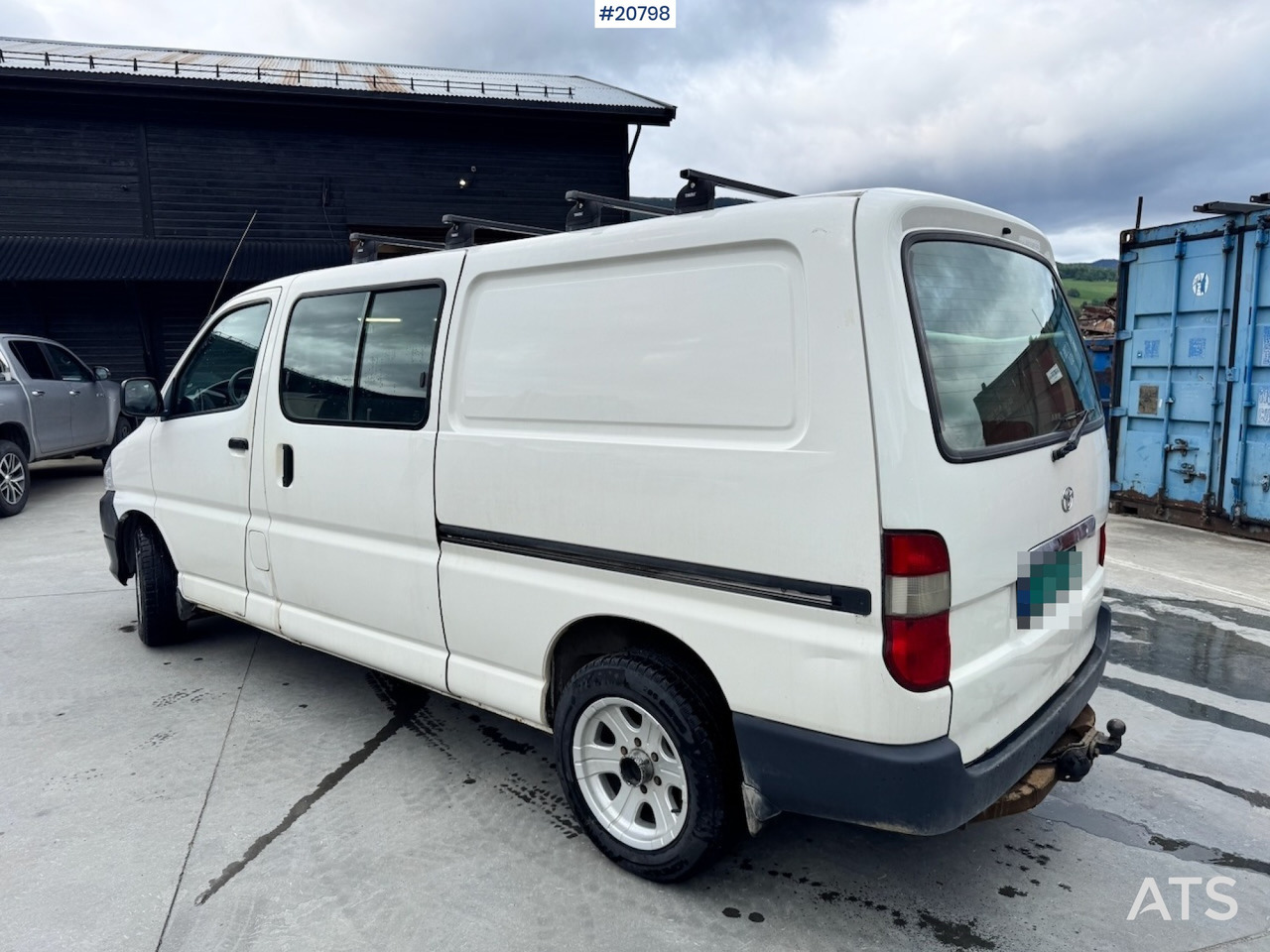Toyota Hiace - Товарно комбе: слика 3 Toyota Hiace - Товарно комбе: слика 3