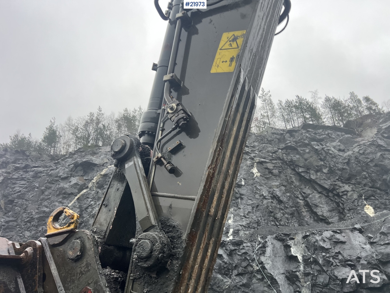 Багер гасеничар Volvo EC380EL: слика 15 Багер гасеничар Volvo EC380EL: слика 15