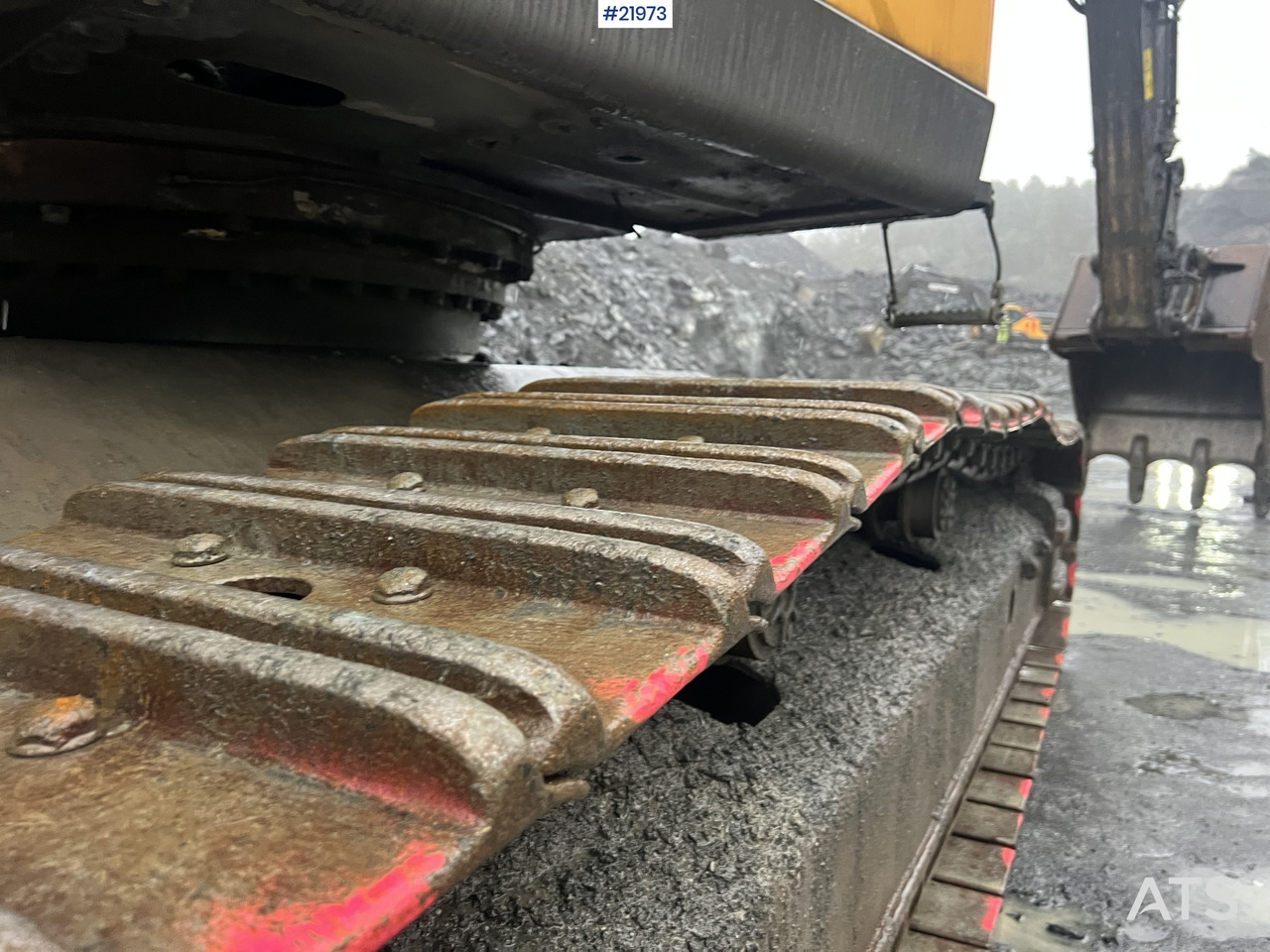 Багер гасеничар Volvo EC380EL: слика 21 Багер гасеничар Volvo EC380EL: слика 21