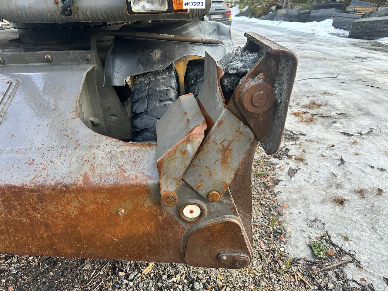 Багер Volvo EW160B: слика 12