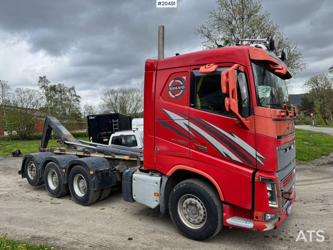 Volvo FH16 650 - Камион со кука за подигање: слика 4 Volvo FH16 650 - Камион со кука за подигање: слика 4