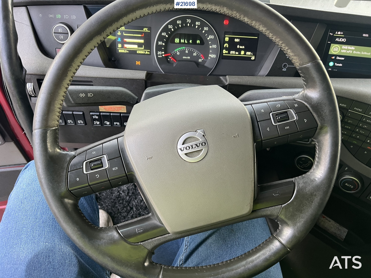 Кипер Volvo FH540 6x4 tippbil m/ asfaltkasse og tippkasse: слика 37 Кипер Volvo FH540 6x4 tippbil m/ asfaltkasse og tippkasse: слика 37