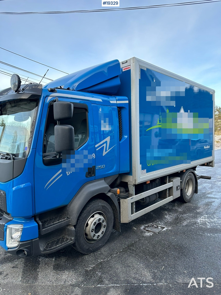 Volvo FL250 - Камион сандучар: слика 1 Volvo FL250 - Камион сандучар: слика 1