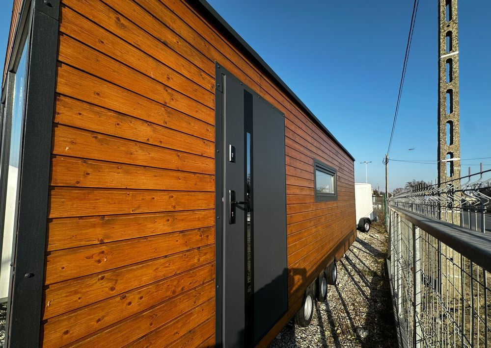 Boro Drewniany DOMEK MOBILNY na przyczepie 7,5m x 2,5m - Камп приколка: слика 2 Boro Drewniany DOMEK MOBILNY na przyczepie 7,5m x 2,5m - Камп приколка: слика 2