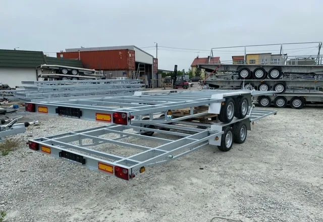 Boro Przyczepa pod kontener!!!6,60x2,50M!! - Транспортер на контејнер/ Полуприколка со променливо тело: слика 5 Boro Przyczepa pod kontener!!!6,60x2,50M!! - Транспортер на контејнер/ Полуприколка со променливо тело: слика 5