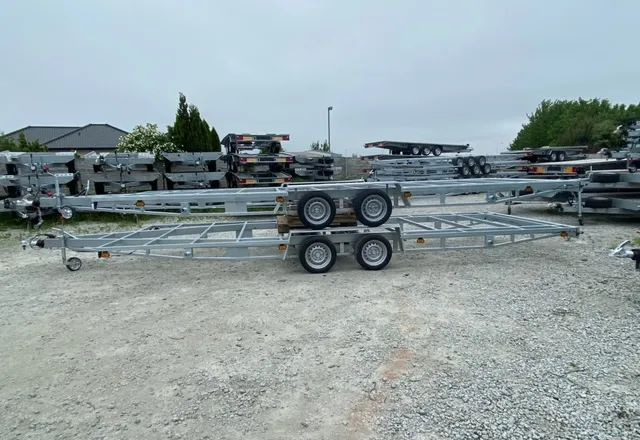 Boro Przyczepa pod kontener!!!6,60x2,50M!! - Транспортер на контејнер/ Полуприколка со променливо тело: слика 3 Boro Przyczepa pod kontener!!!6,60x2,50M!! - Транспортер на контејнер/ Полуприколка со променливо тело: слика 3